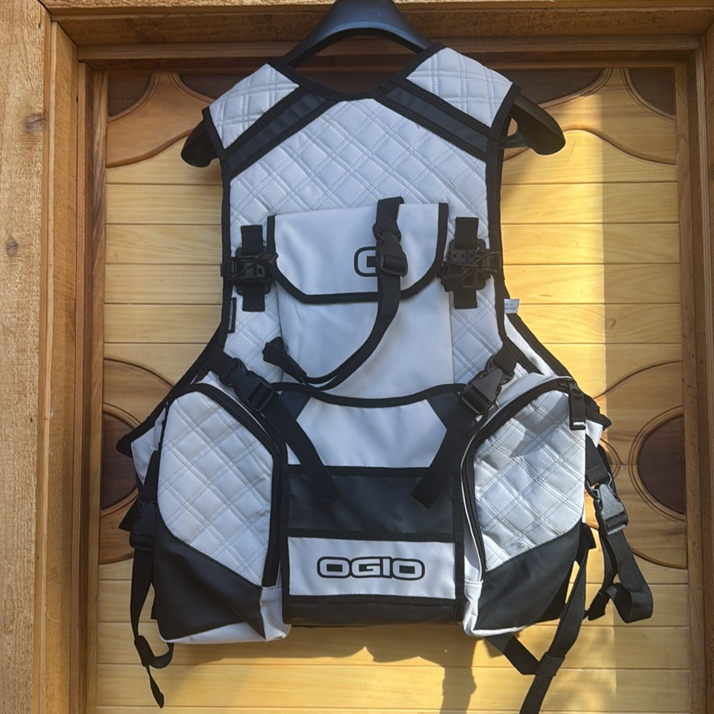 OGIO Flak Jacket - Picture 3 of 4